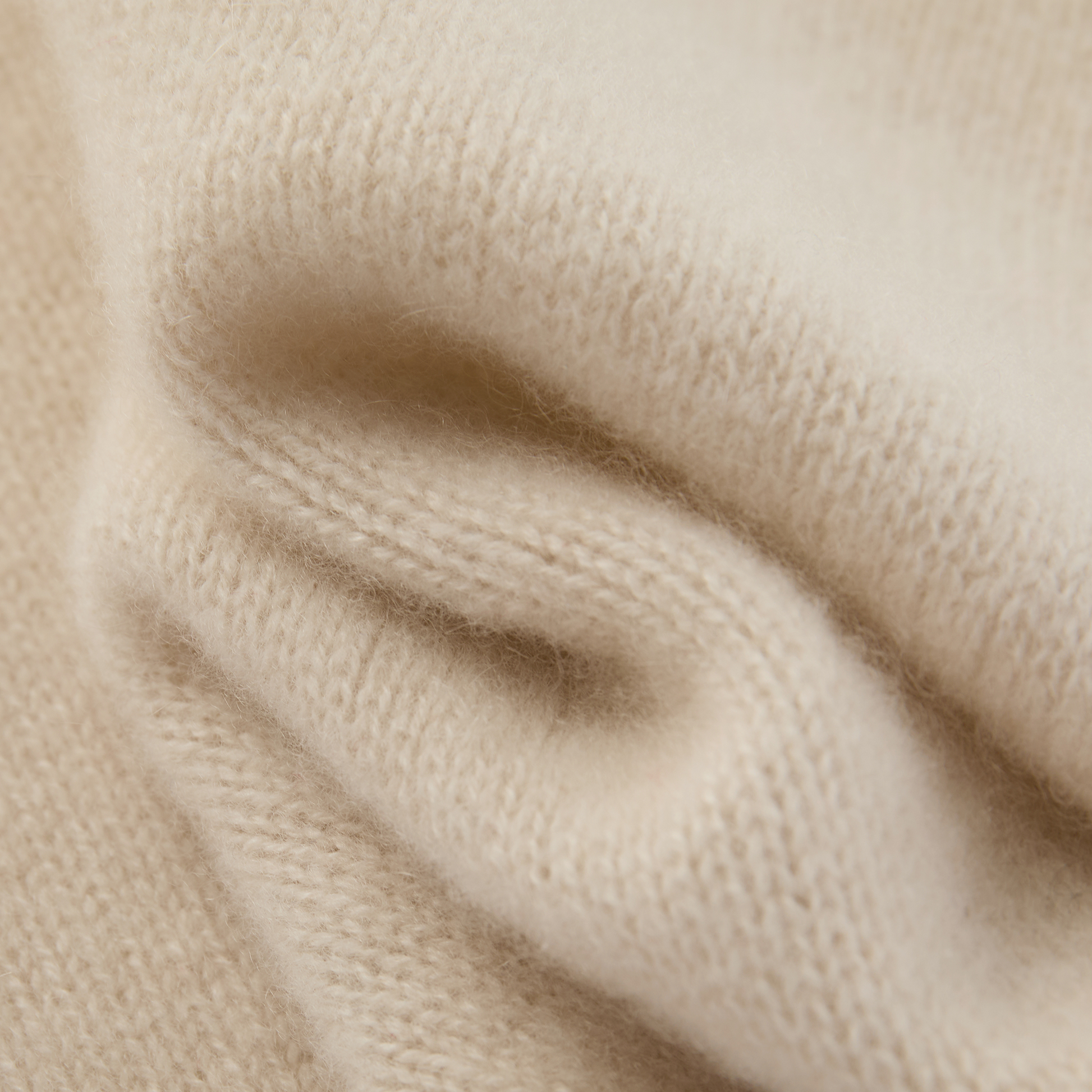 MA81 Cashmere Triangular Scarf by Mawei, off white, texture detail close-up.