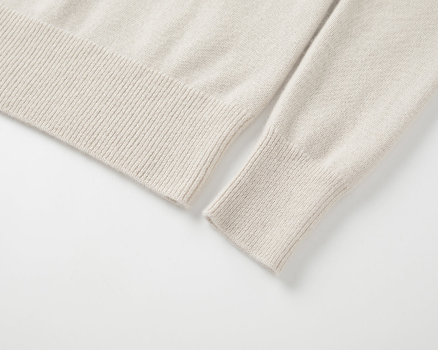MA50 CASHMERE SADDLE SLEEVE SWEATER