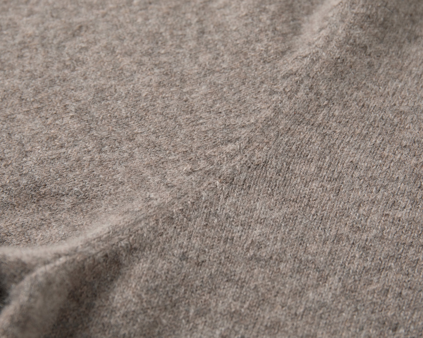 MA03 CASHMERE SHORT SLEEVE CREWNECK SWEATER
