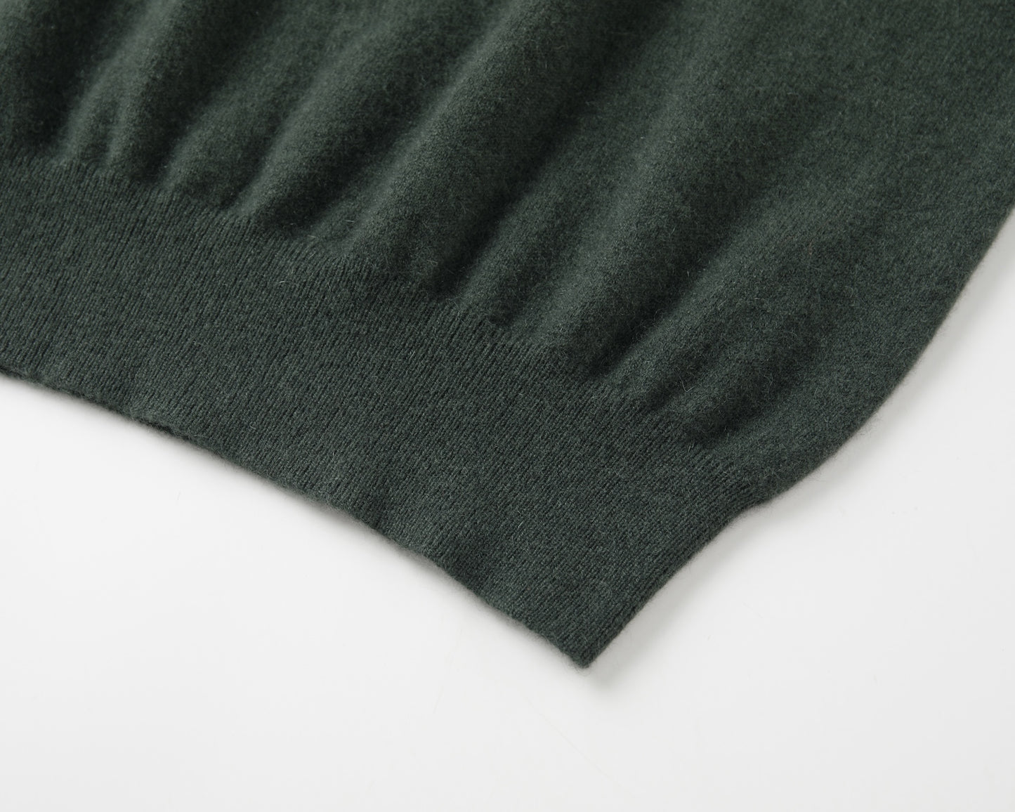 MA03 CASHMERE SHORT SLEEVE CREWNECK SWEATER
