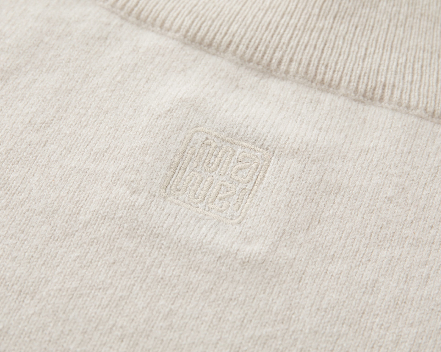 MA14 SHORT SLEEVE TURTLENECK CASHMERE SWEATER