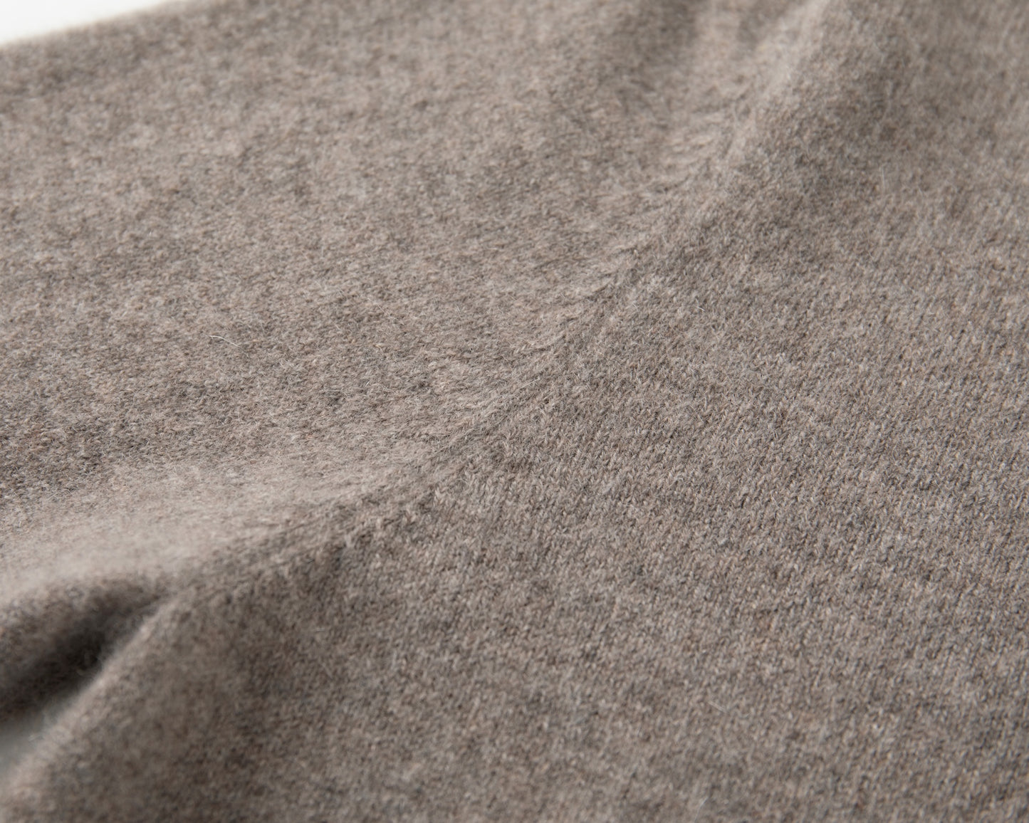 MA14 SHORT SLEEVE TURTLENECK CASHMERE SWEATER