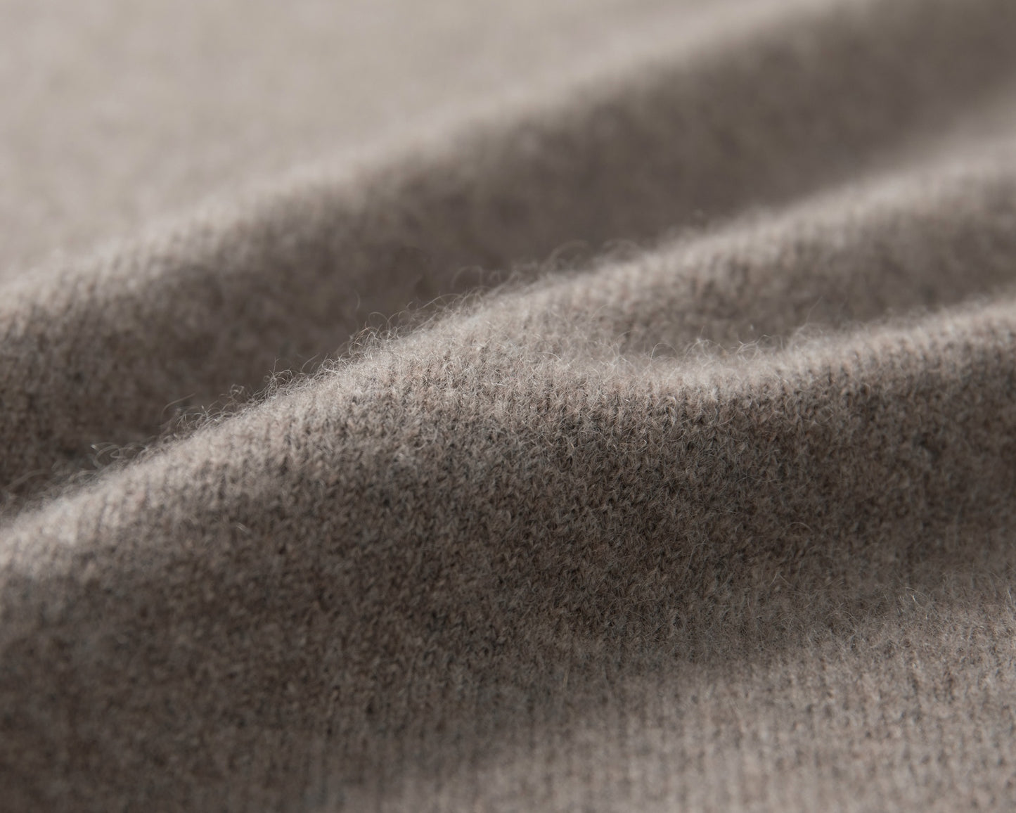 MA14 SHORT SLEEVE TURTLENECK CASHMERE SWEATER