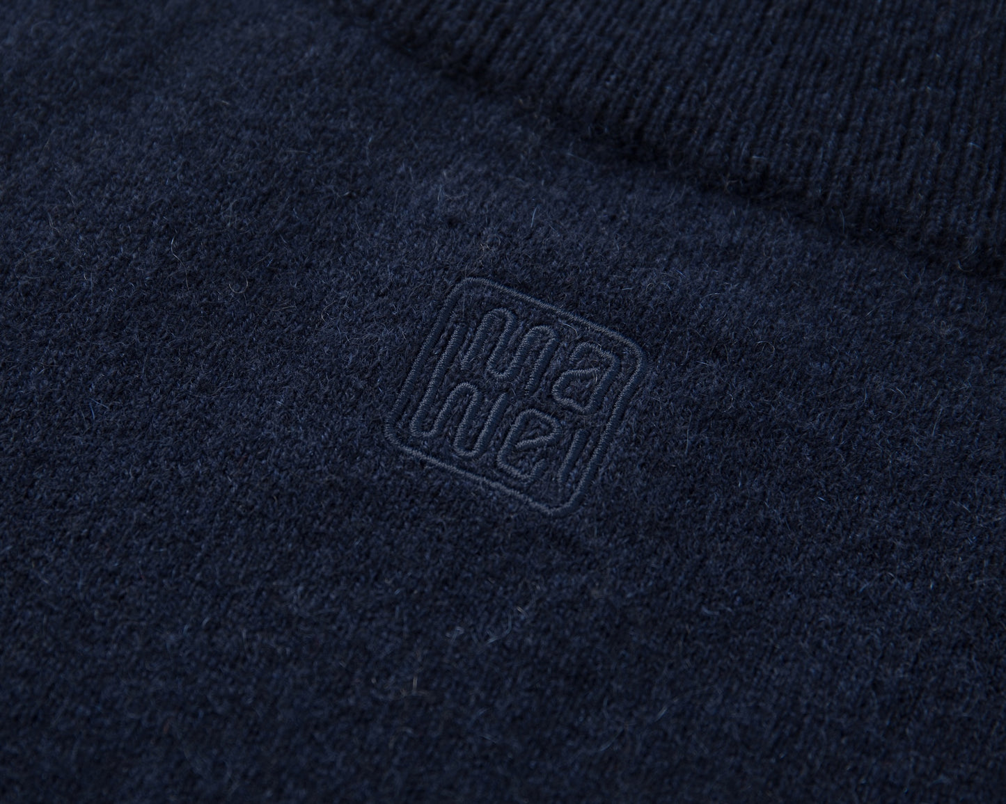 MA14 SHORT SLEEVE TURTLENECK CASHMERE SWEATER