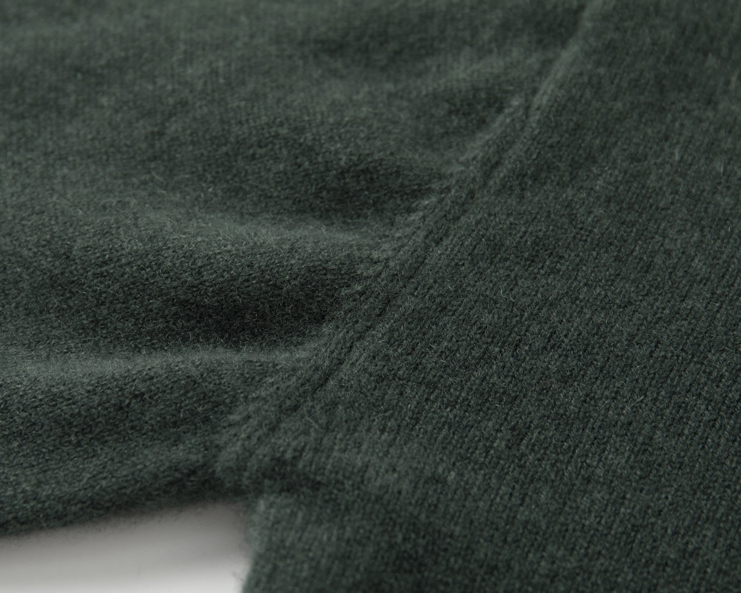 MA51 CASHMERE HIGH NECK SWEATER