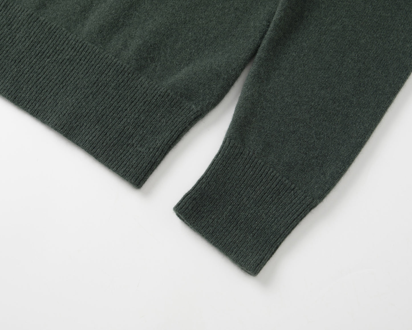MA51 CASHMERE HIGH NECK SWEATER