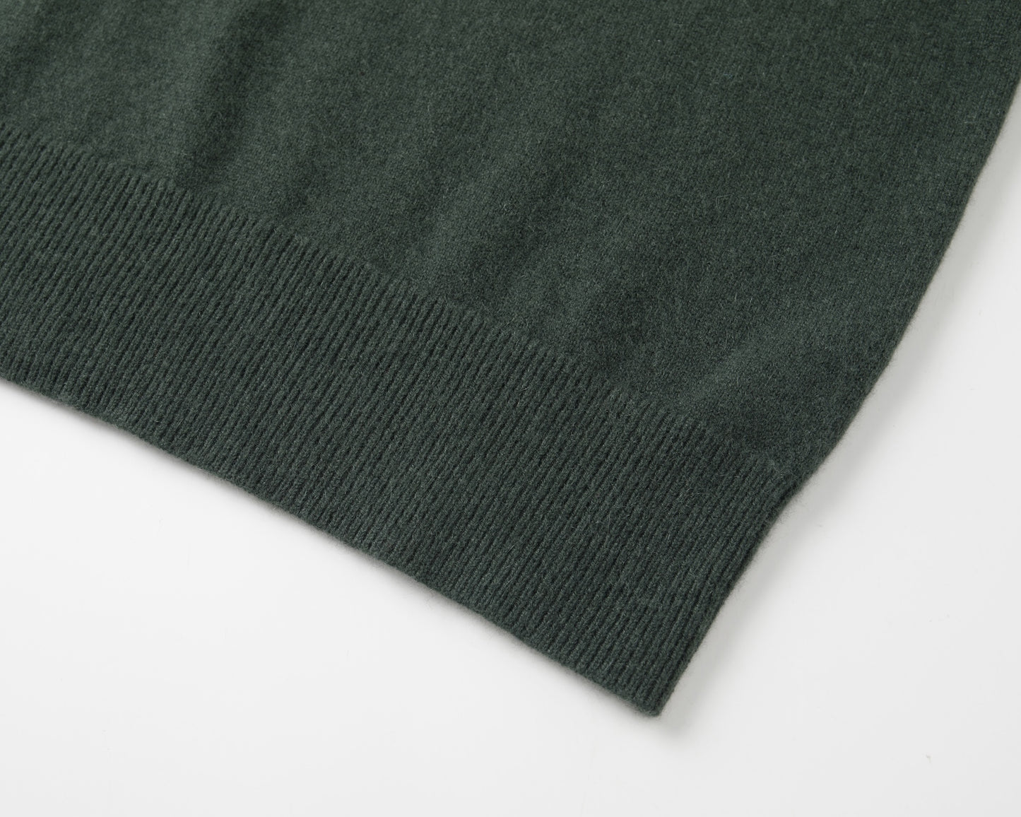 MA51 CASHMERE HIGH NECK SWEATER