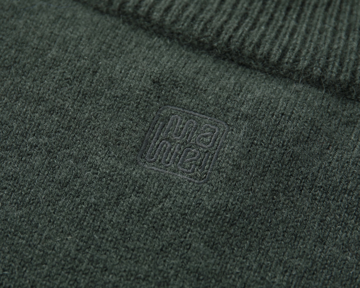 MA51 CASHMERE HIGH NECK SWEATER