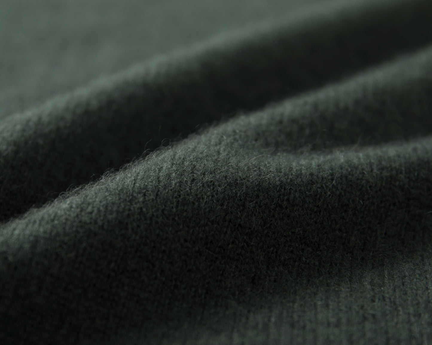 MA51 CASHMERE HIGH NECK SWEATER