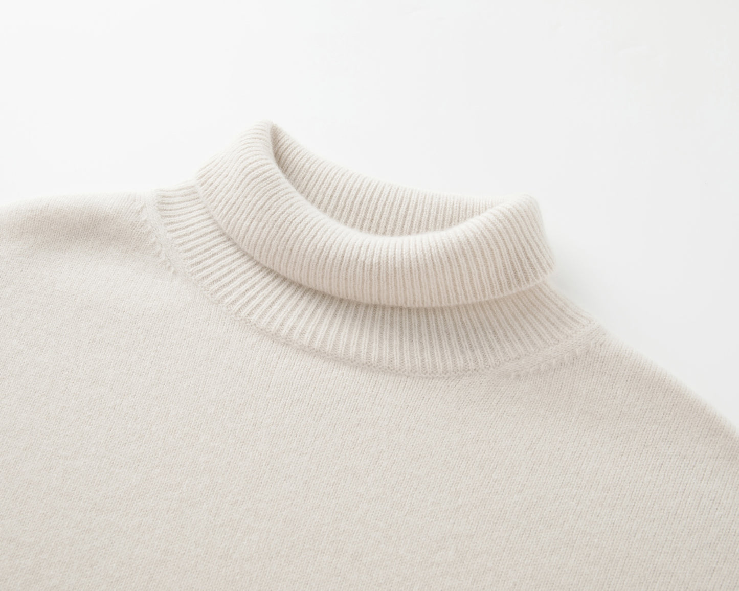 MA51 CASHMERE HIGH NECK SWEATER