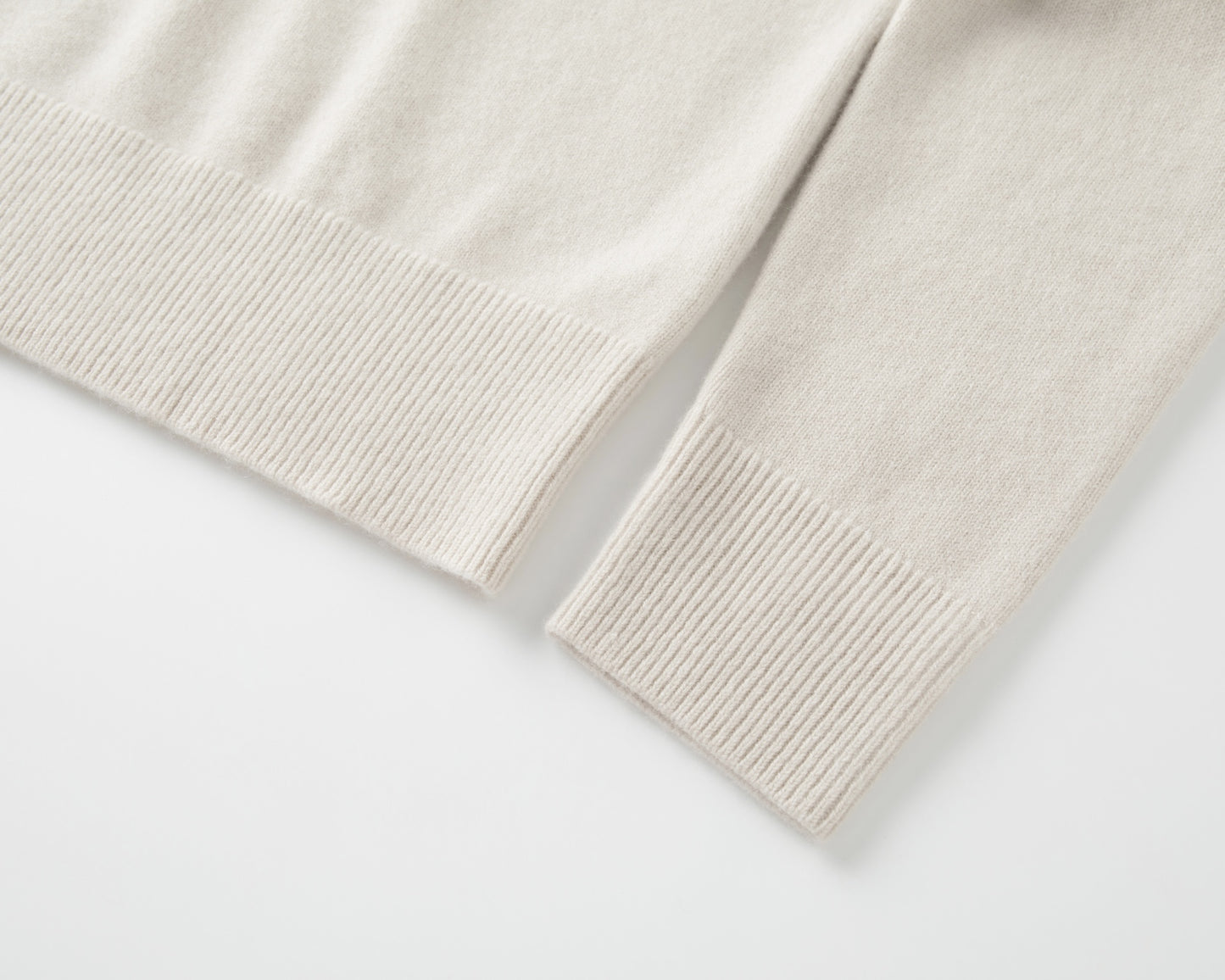 MA51 CASHMERE HIGH NECK SWEATER