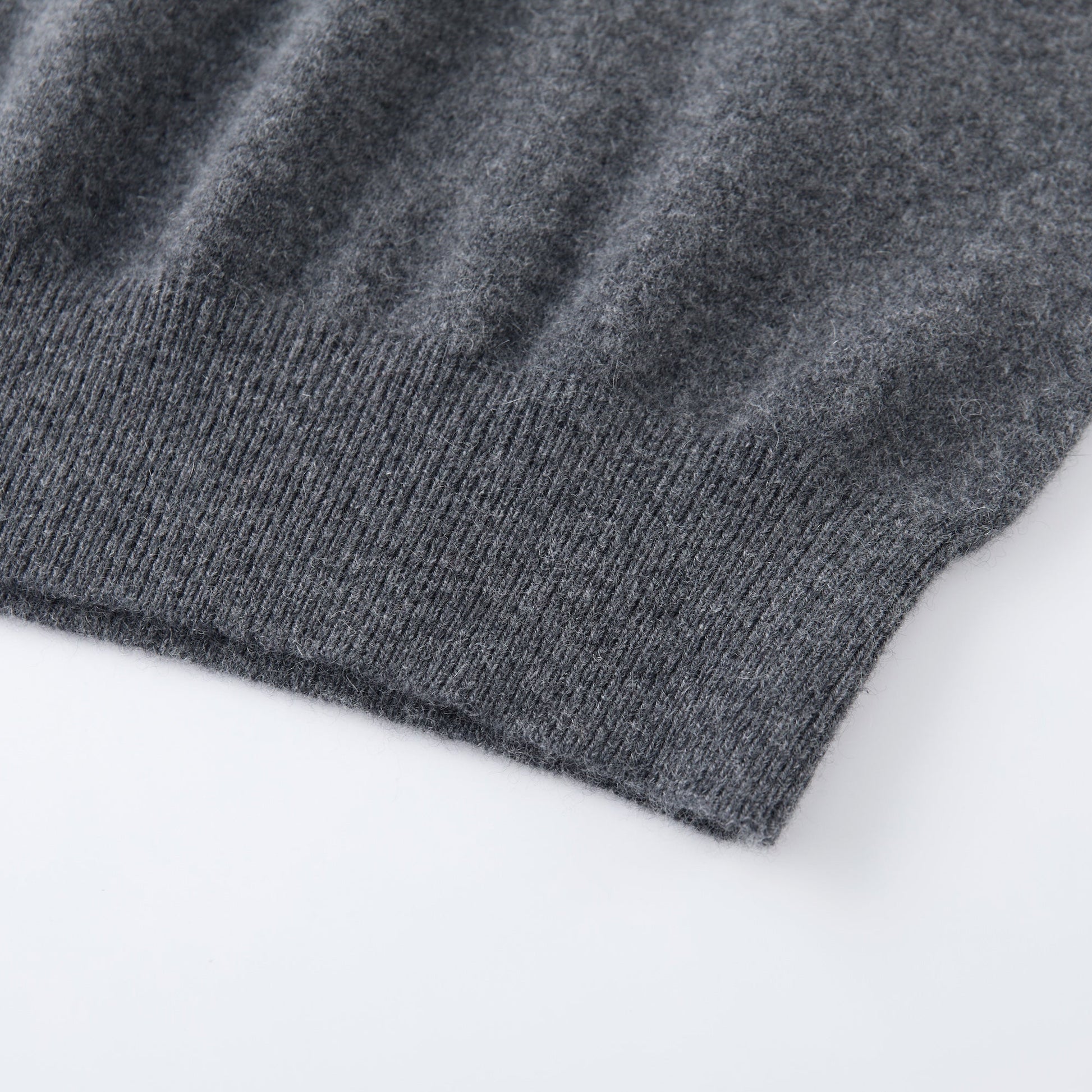 MA03 Cashmere Short Sleeve Crewneck Sweater by Mawei, grey, hem rib detail close-up.