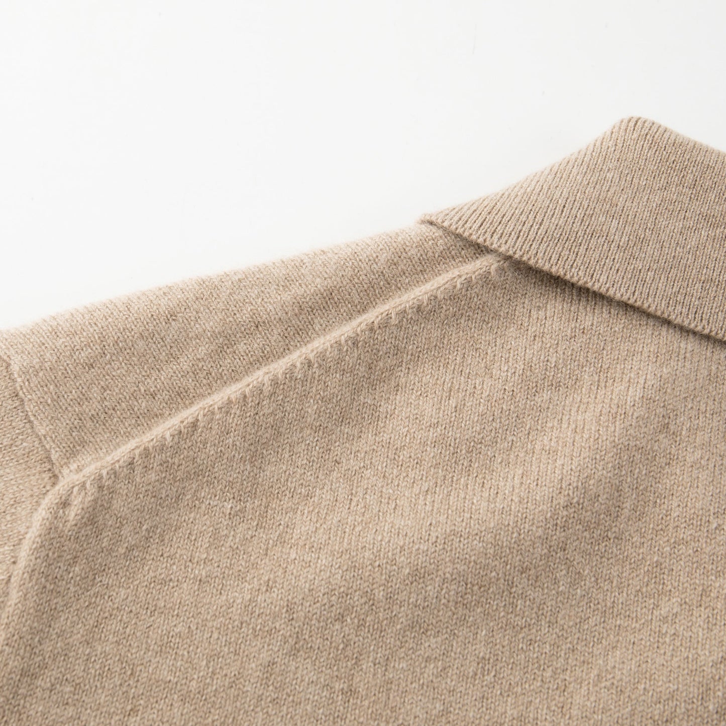 MA25 Cashmere Polo Sweater by Mawei, beige camel, collor, shoulder details close up, back view