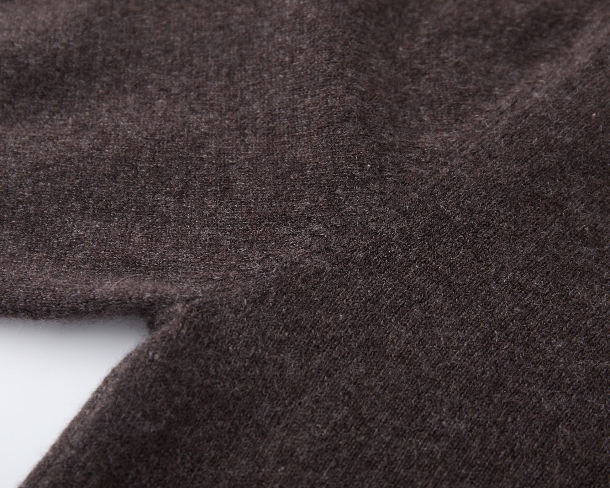 MA07 Short Sleeve Oversized Cashmere  Crewneck  Sweater by Mawei, brown,   knitting details close up