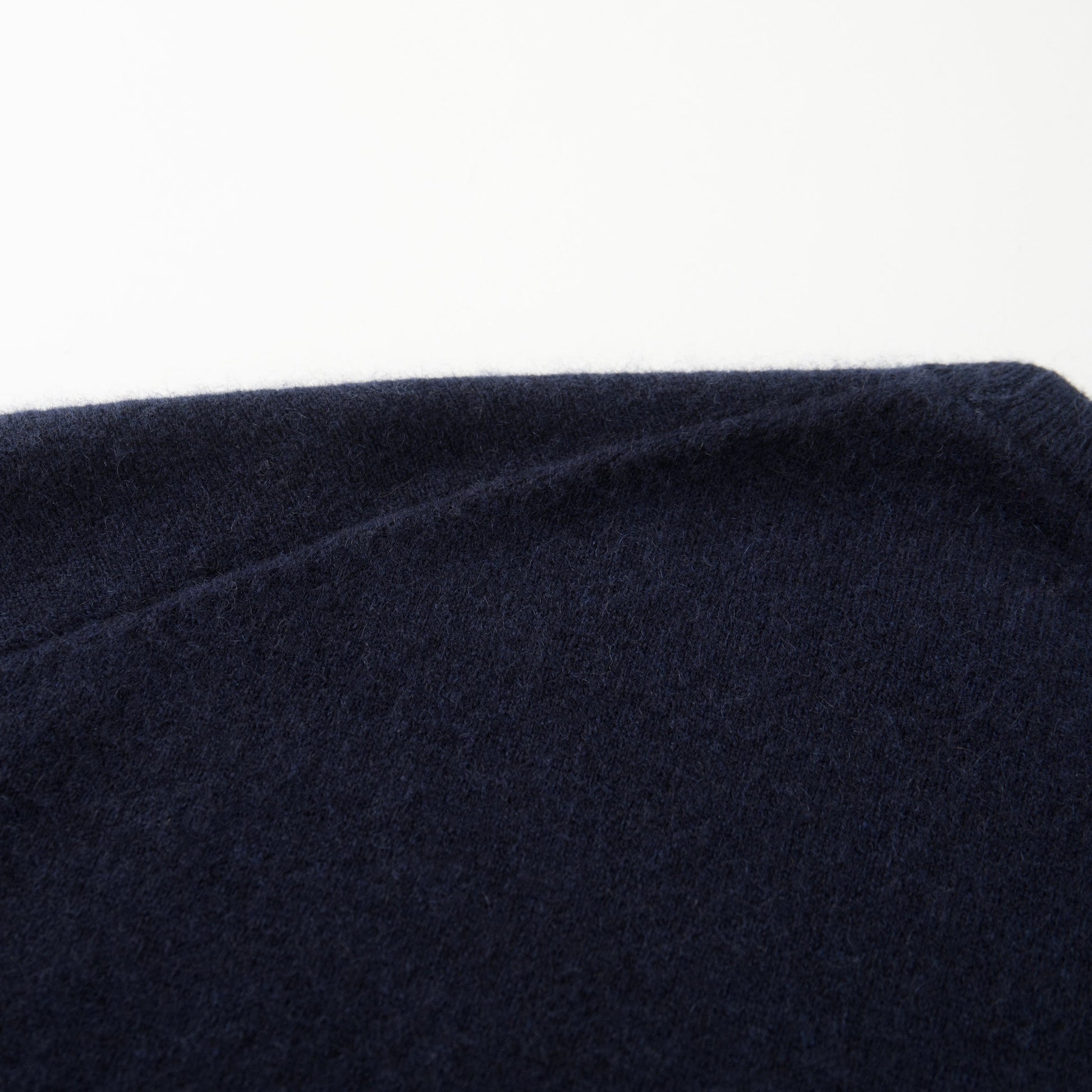 MA07 Cashmere Short Sleeve Crewneck  Sweater by Mawei, navy blue, shoulder details close-up, back view