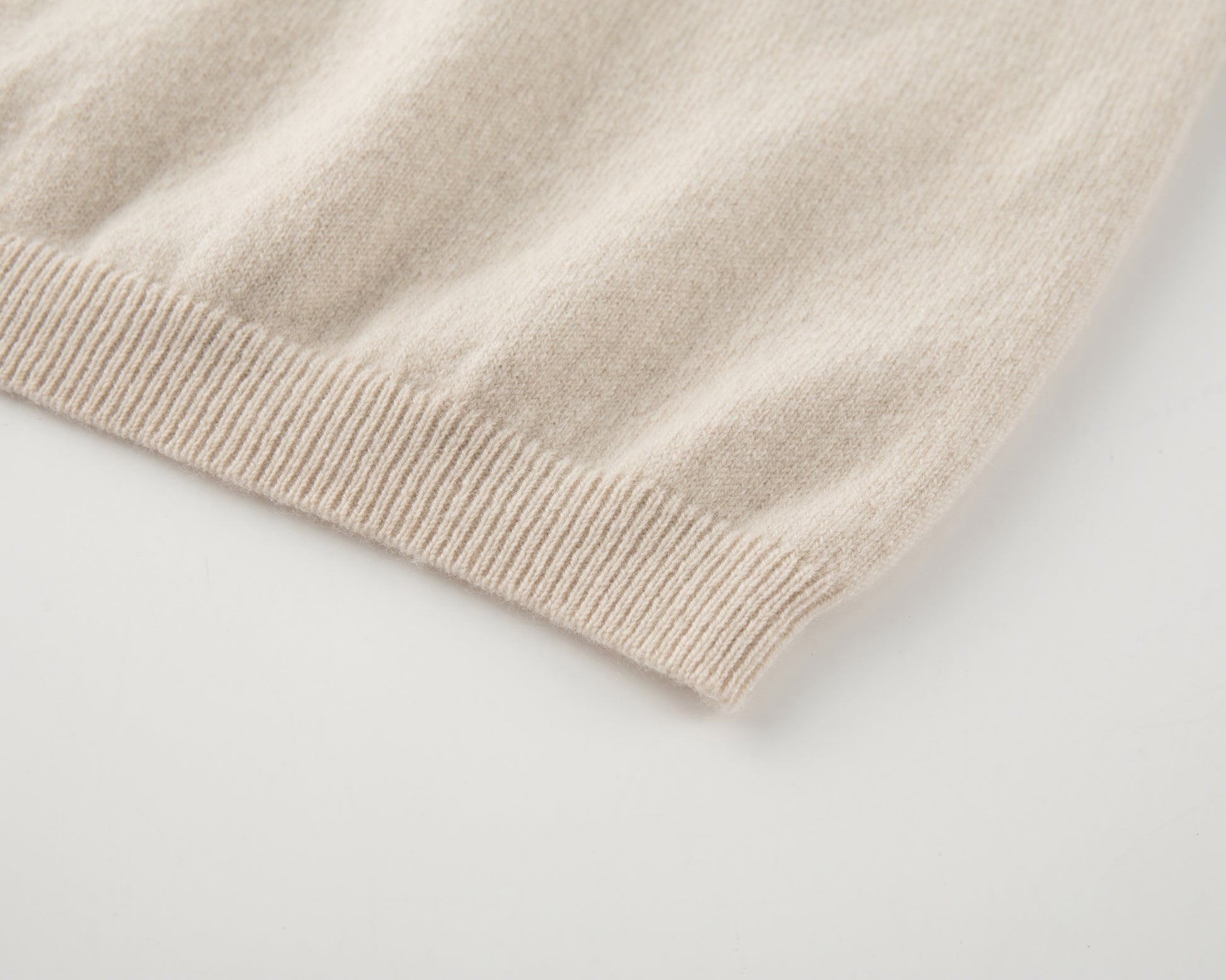 MA07 Short Sleeve Oversized Cashmere  Crewneck  Sweater by Mawei, offwhite,   ribbed hem close up