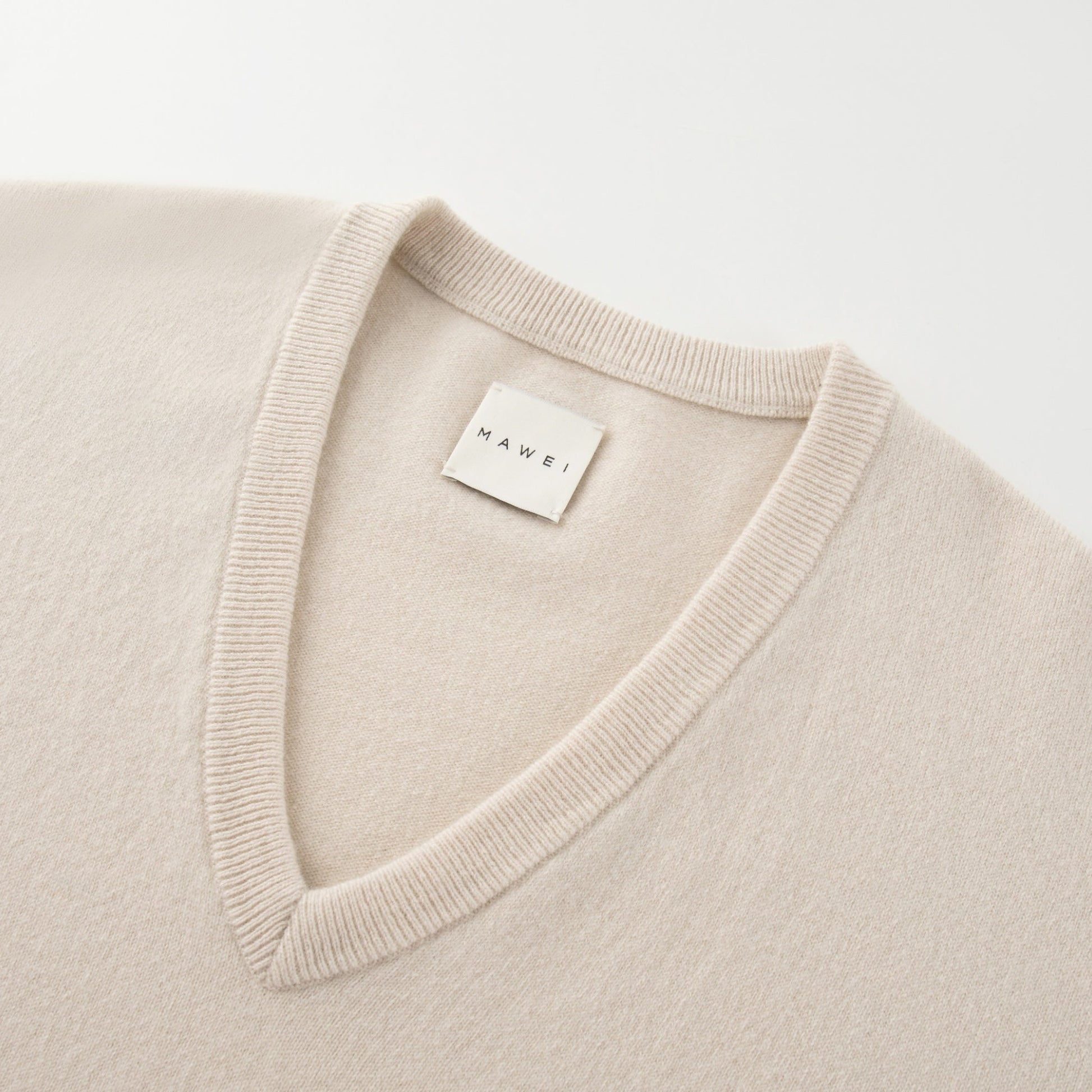 MA08 Oversized Cashmere  V-neck  Sweater by Mawei, off white, neck rib details close up