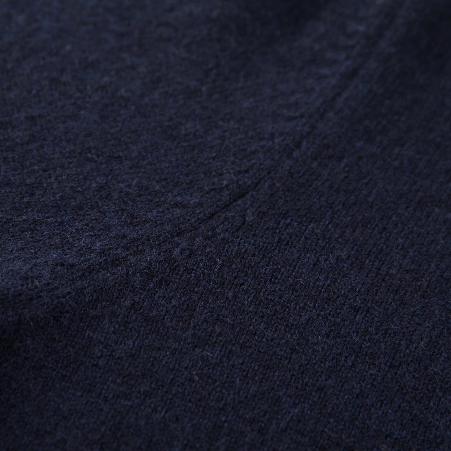 MA09 Cashmere Short Sleeve Polo Sweater by Mawei, red, knitting details close up
