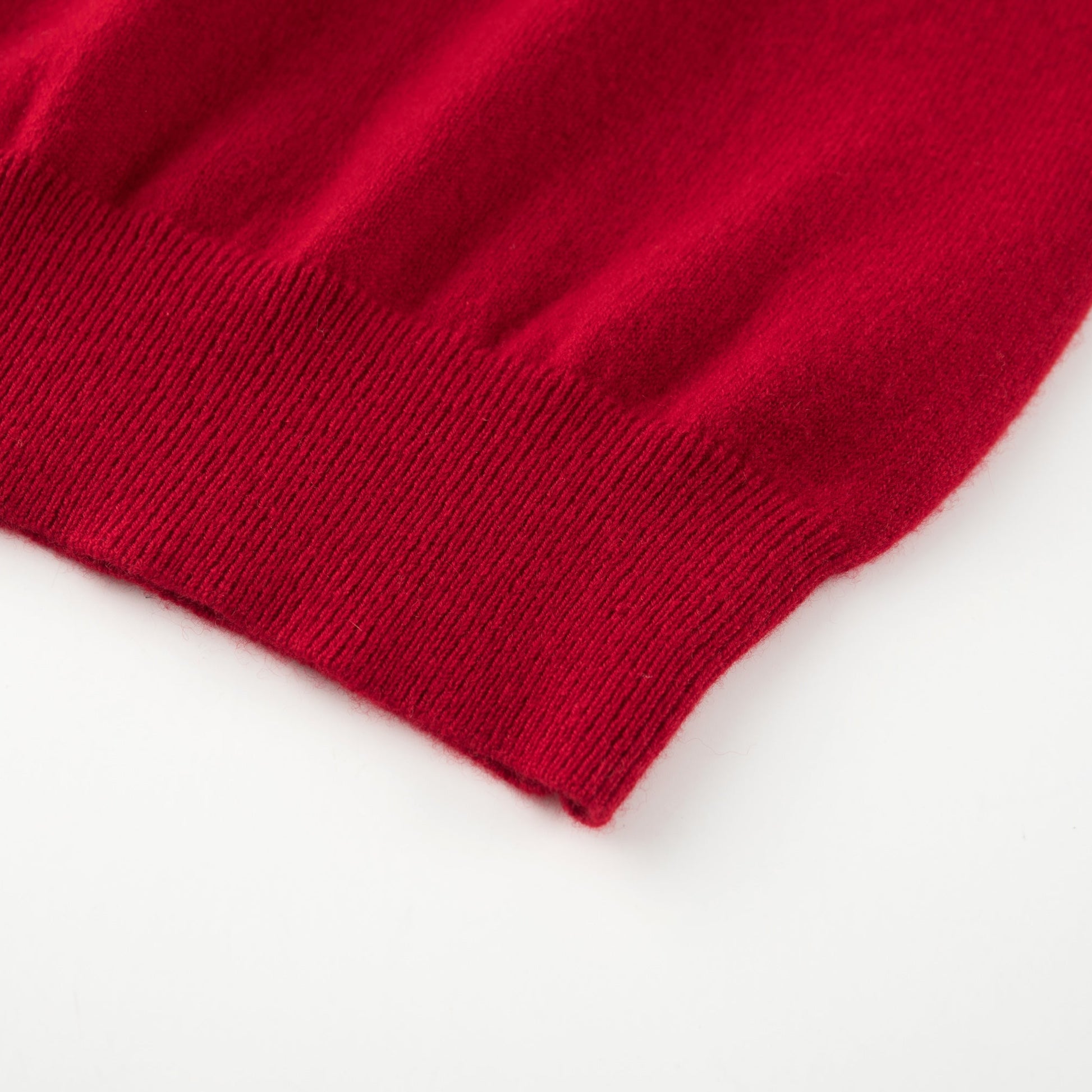 MA09 Cashmere Short Sleeve Polo Sweater by Mawei, red, hem rib close up.