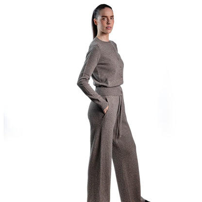 MA44 Cashmere Trousers with pockets by Mawei, brown grey, side view, female model.
