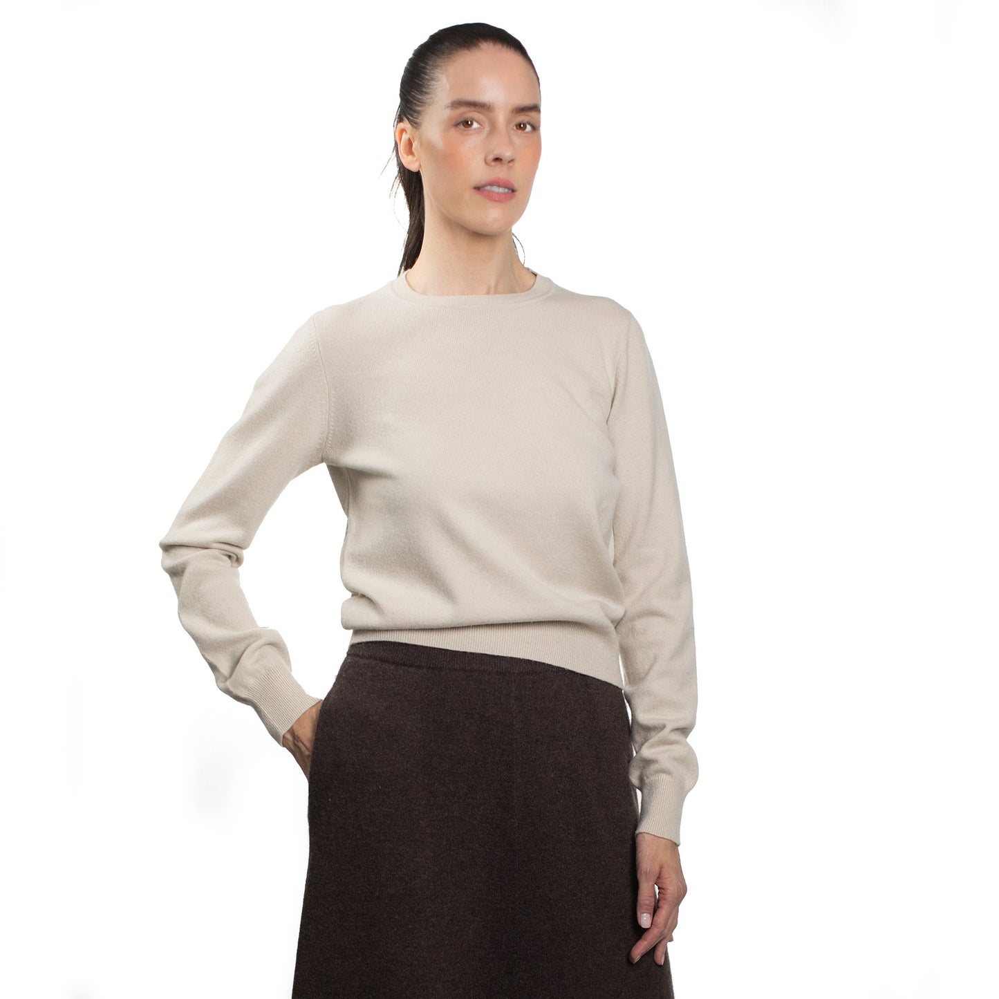 MA02 SLIM CREWNECK CASHMERE SWEATER