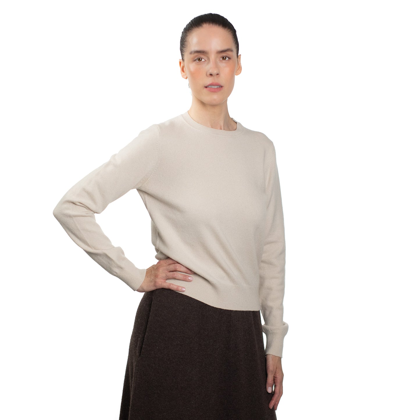 MA02 SLIM CREWNECK CASHMERE SWEATER