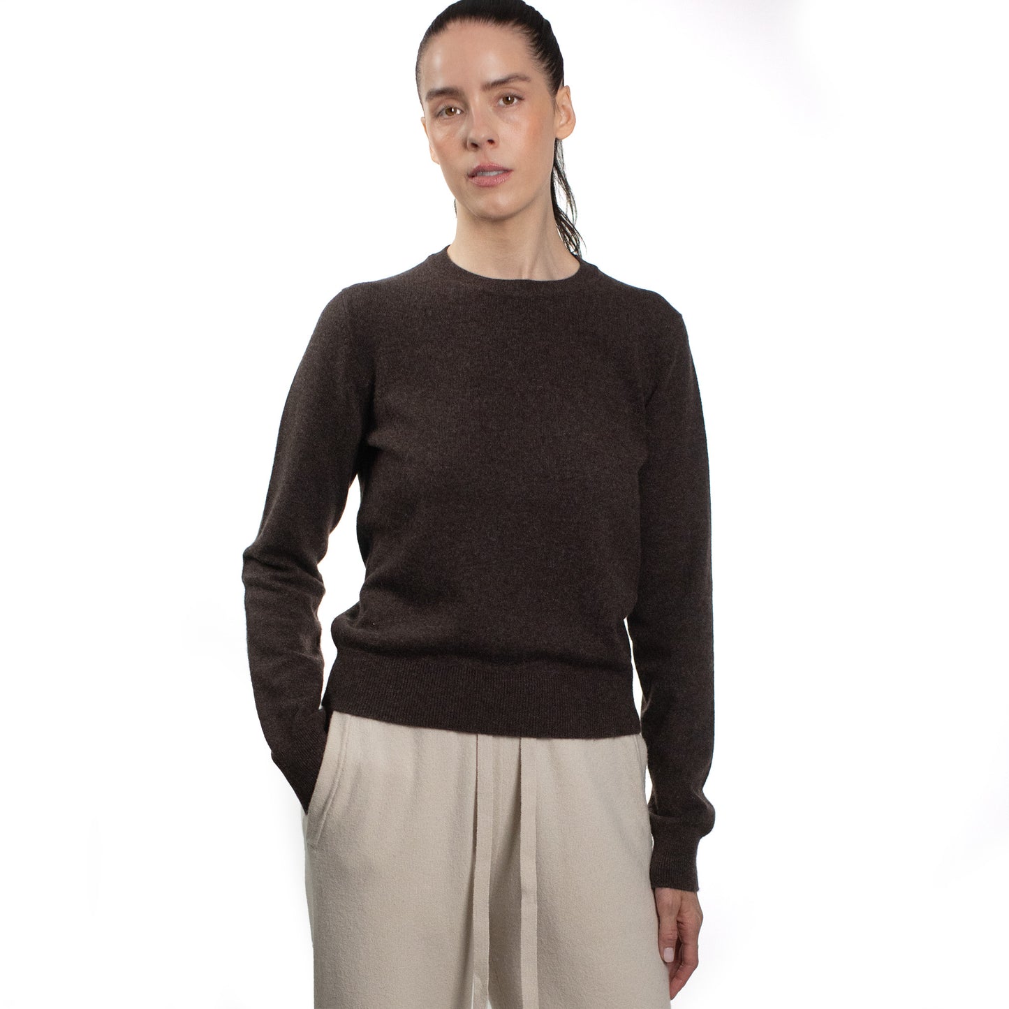 MA02 SLIM CREWNECK CASHMERE SWEATER