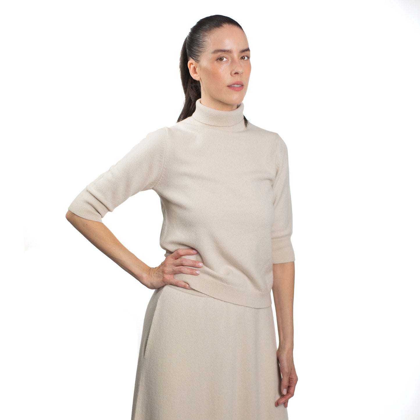 MA14 SHORT SLEEVE TURTLENECK CASHMERE SWEATER