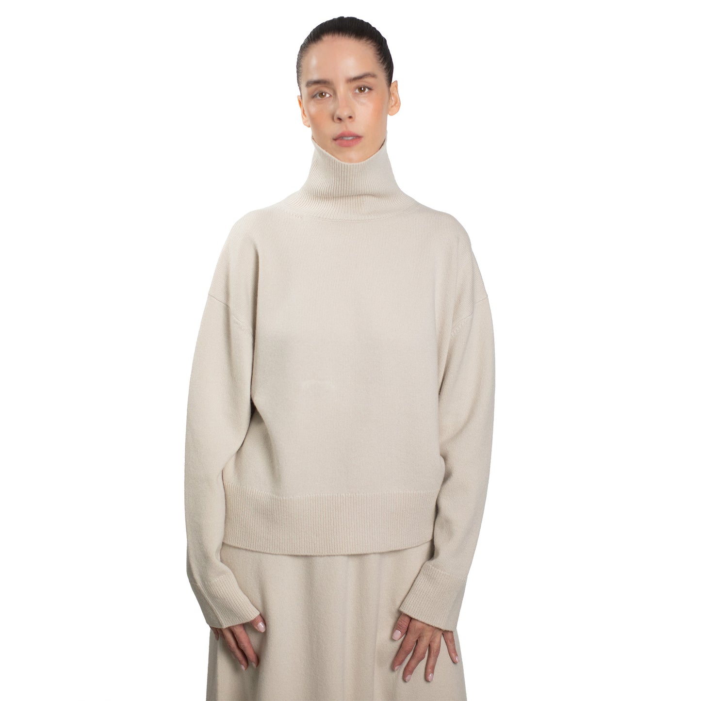 MA51 CASHMERE HIGH NECK SWEATER
