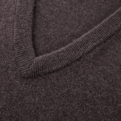 MA08 Oversized Cashmere  V-neck  Sweater by Mawei, brown, neck rib details close up.